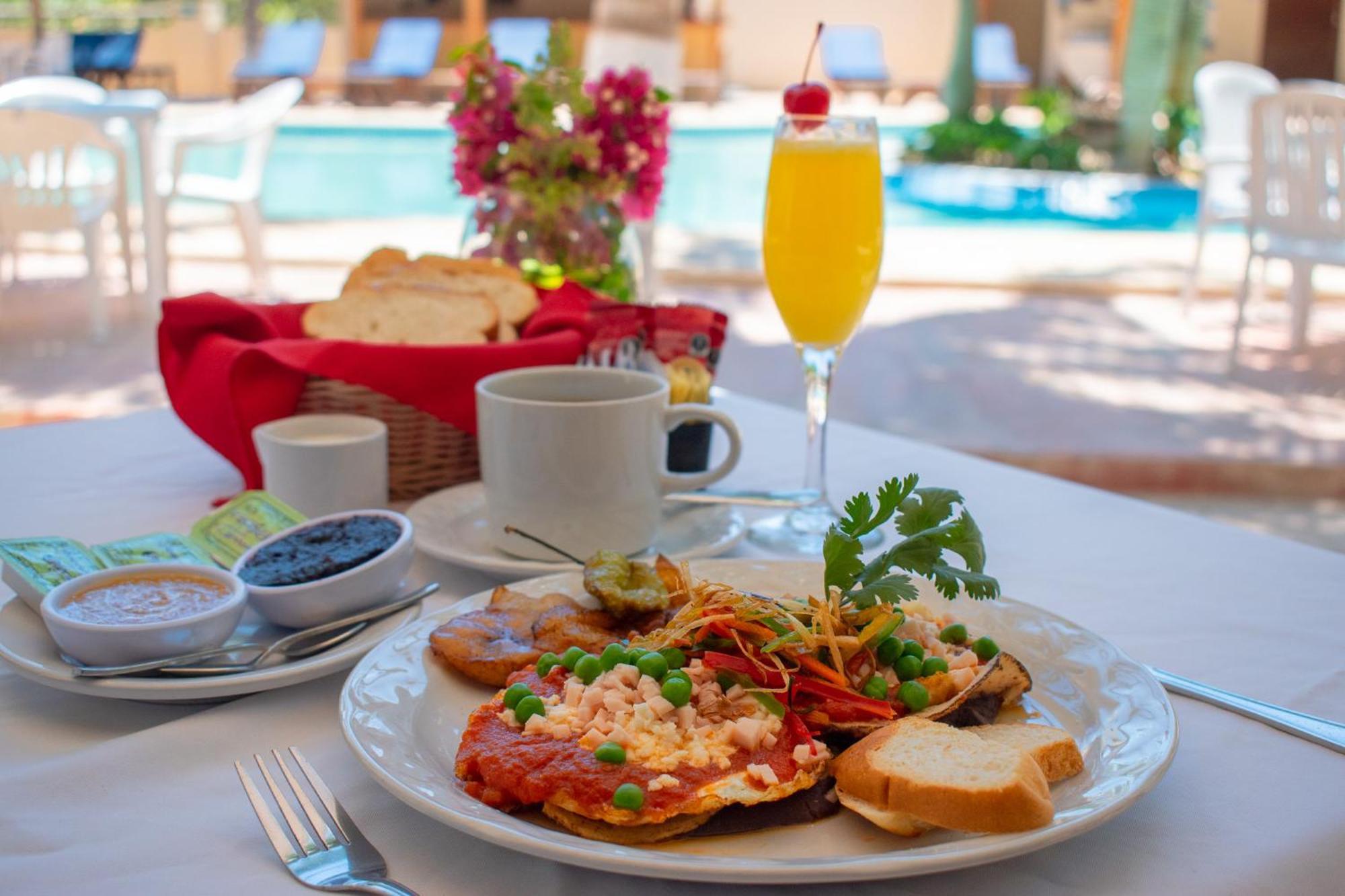 Tecnohotel Beach San Benito 외부 사진